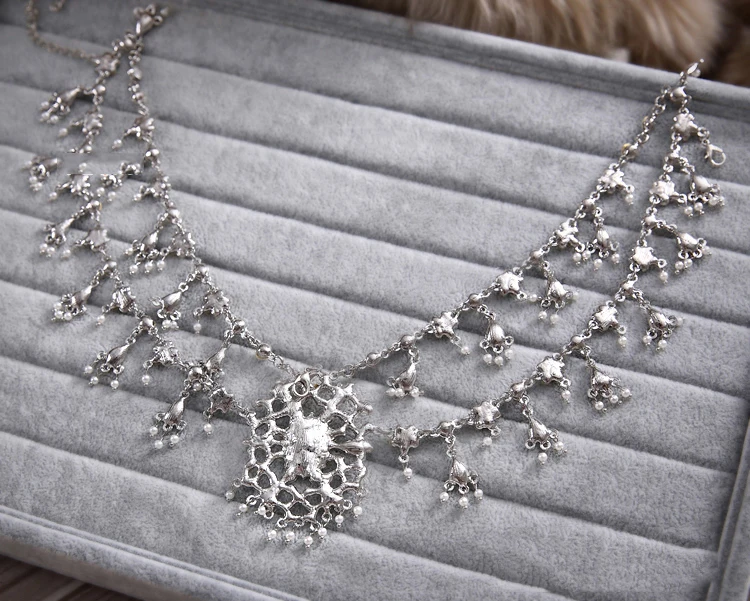 HIMSTORY роскошные свадебные Стразы тиара Корона кисточкой Свадебные аксессуары для