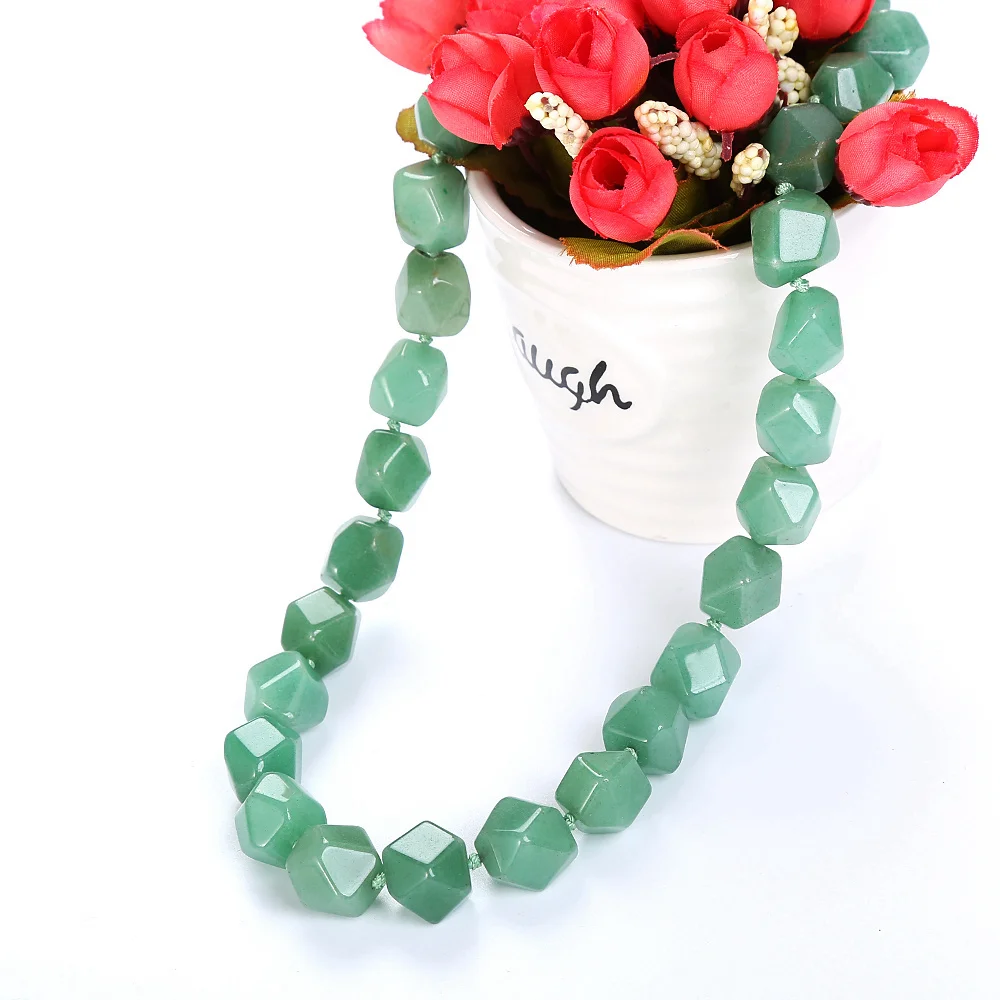 3A натурального драгоценного камня зеленыйм агатом Нерегулярные ожерелье с