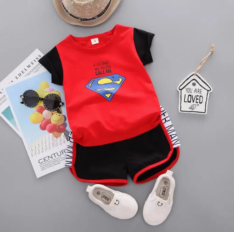 Для детей 1-4 лет новинка 2019 летняя модная футболка с короткими рукавами и