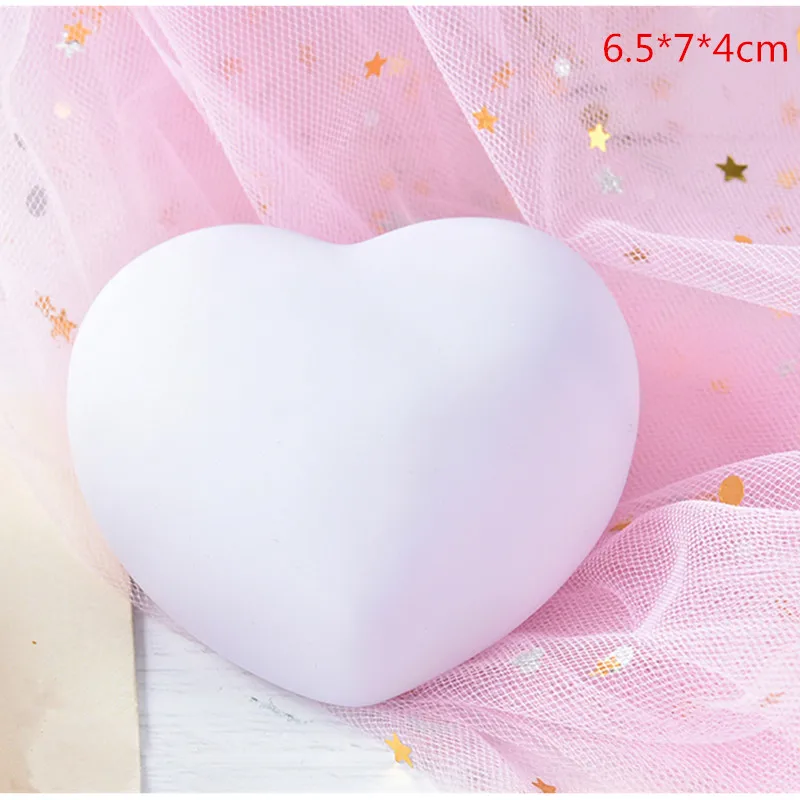 

Heart Shape Reading Light Auto LED Light Switch Button Cell Bedroom Night Lights Bed Lamp 110-220V High Quality