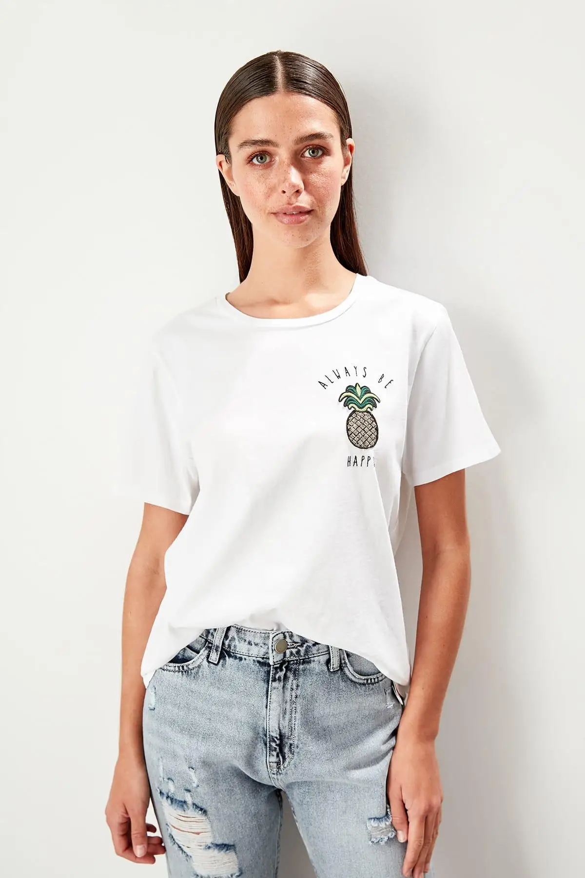 Trendyol белые вышитые Базовые Трикотажные футболки TWOSS19BX0170 | Женская одежда