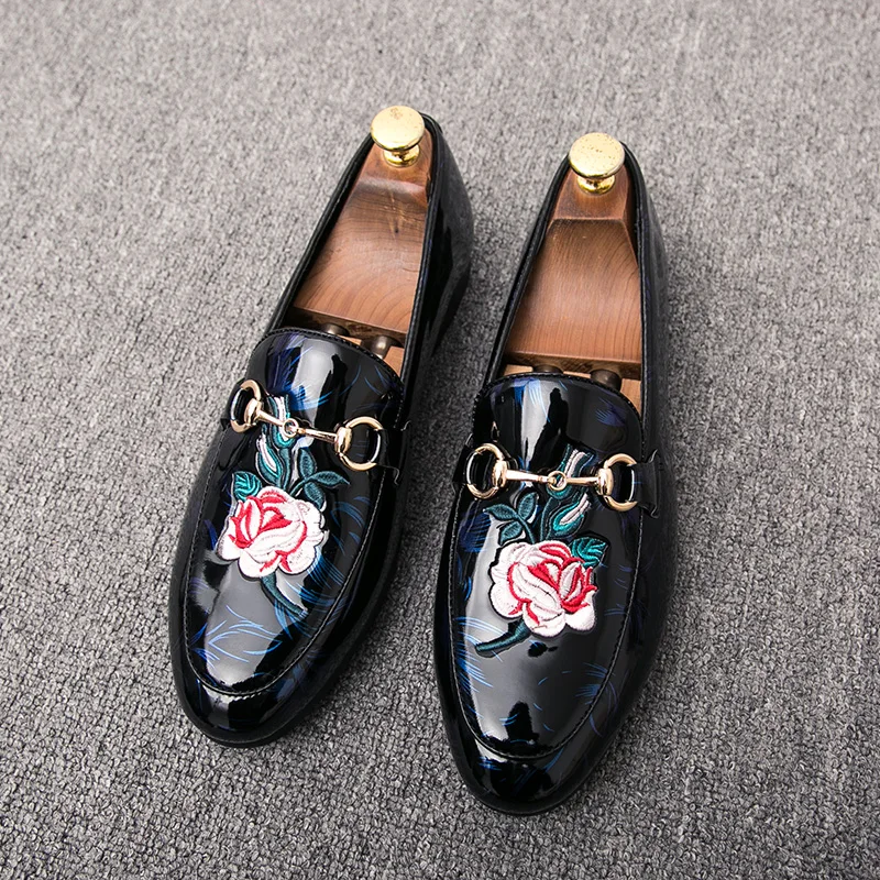 Мужские лоферы с цветочной вышивкой и металлическим декором Mocassin Homme