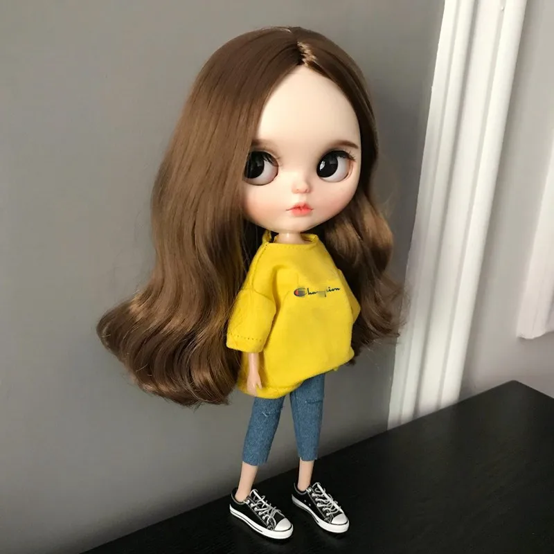 Tshirt jean K 2 шт./компл. Blyth кукольные одежда комплект детской одежды, футболка+ джинсы, комплект для 1/6 куклы, Blyth Одежда Аксессуары для куклы Pullip Озон ob24 ob27 наряды - Color: Tshirt jean K