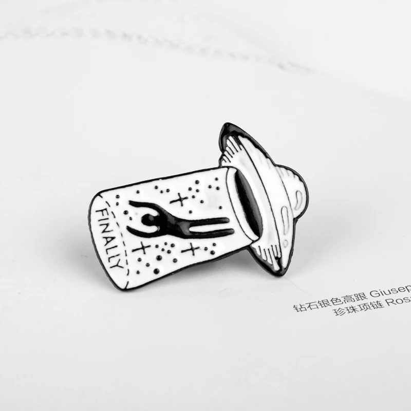 Мультфильм UFO Alie брошь с дизайном «Планета» булавки космический корабль эмалированные булавки Кнопка рюкзак одежда воротник значок забавные ювелирные изделия подарок детям
