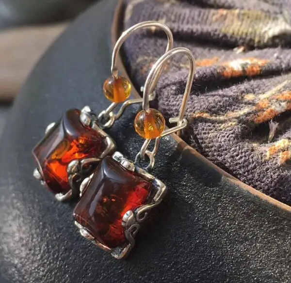 light cherry Yowei, настоящие геометрические янтарные серьги для женщин, 3 цвета, Висячие висячие серьги,, Балтики, натуральный янтарь, ювелирное изделие - Цвет камня: light cherry
