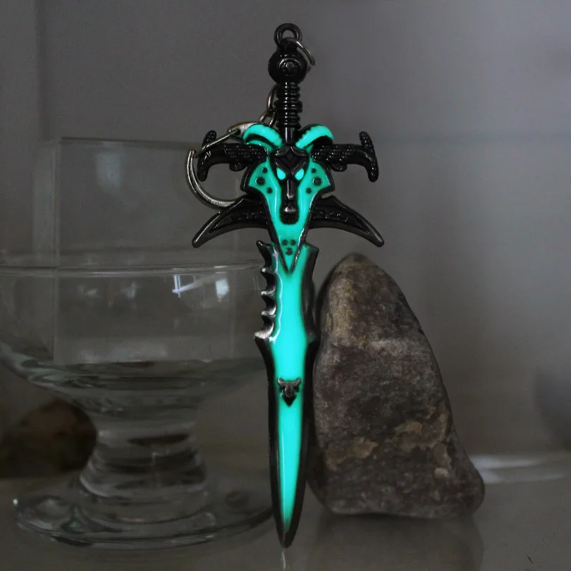 Светящийся брелок для ключей в виде монетного рыцаря смерти|frostmourne keychain|sword keychainkey