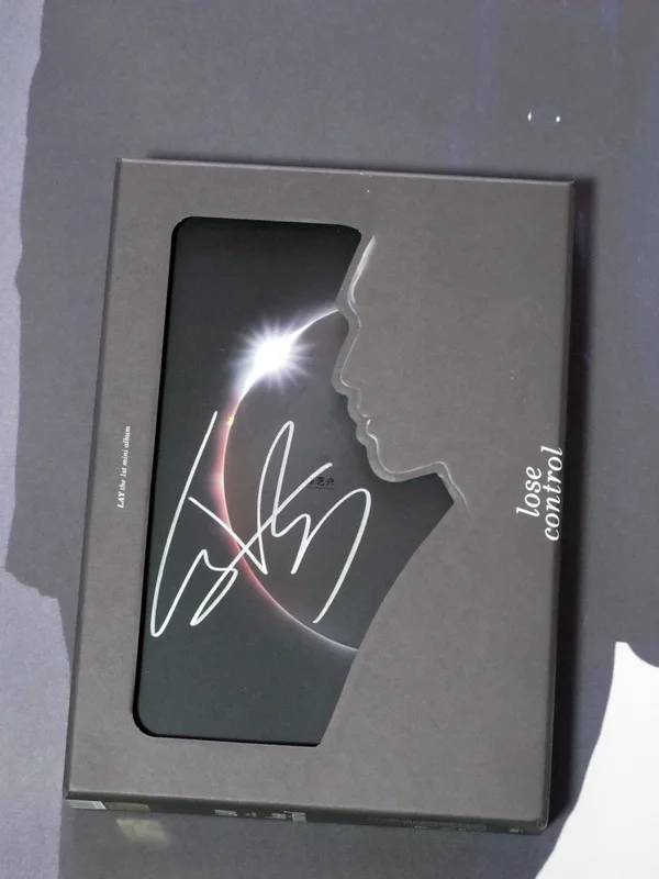 EXO Lay autographed подписанный альбом SOLO LOSE CONTROL CD 11 2016|album|controllercontroller control |