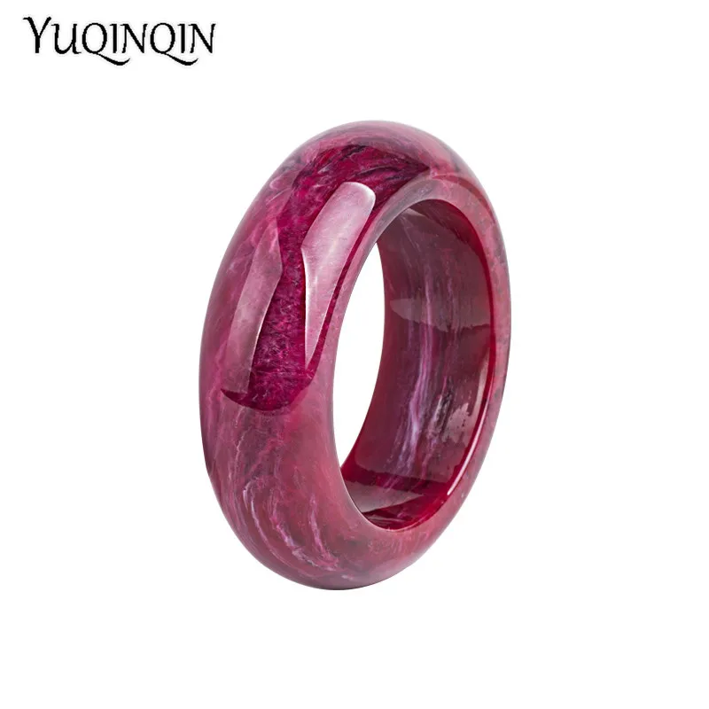 

Vintage Resin Cuff Fashion Bracelets Bangles for Women Stripe Red Acrylic Wide Round Bracelet Female Simple Charm New Jewelry