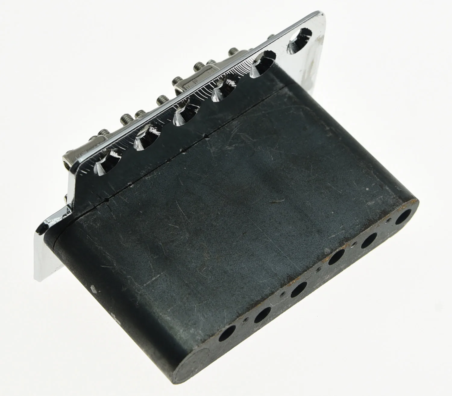 Качество Wilkinson хром ST Tremolo мост WVCSB со стальной блок и винтажные седла