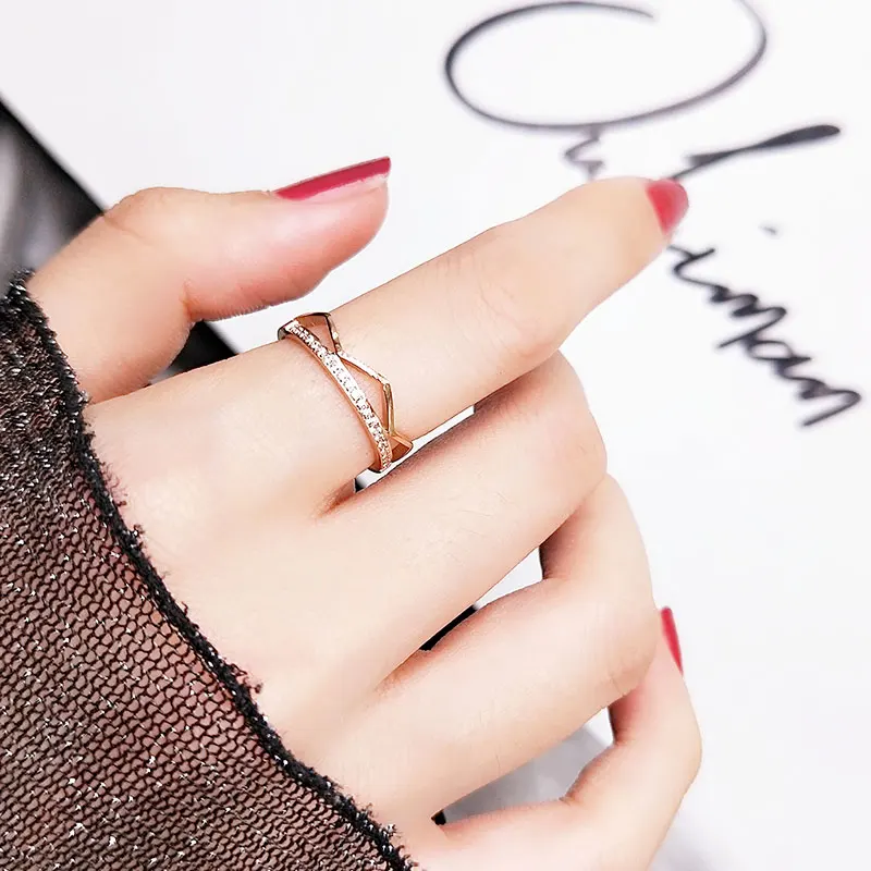 rose gold YUN RUO Новое роскошное Кристальное кольцо в виде короны цвета розового золота модное титановое стальное ювелирное изделие подарок на свадьбу День рождения женщина не выцветает - Цвет основного камня: rose gold