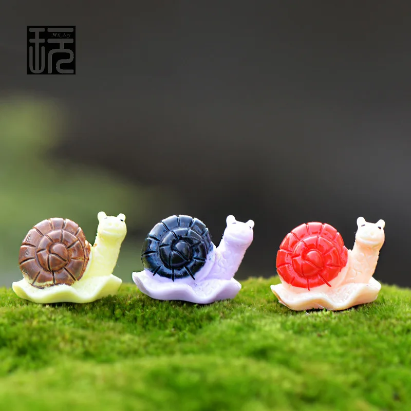 Маленькие красные/выдутые/черные улитки из смолы сказочные миниатюрные садовые