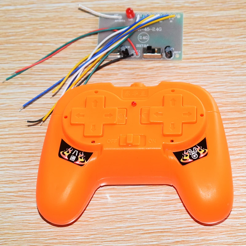 

1pcs 2.4G 8-channel remote control board dron rc car plane robot kids toys for boys diy baby accessories montessori juguetes