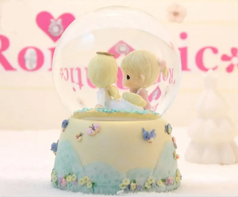 SCY 728+++Water droplet dolls honey crystal ball music box | Дом и сад