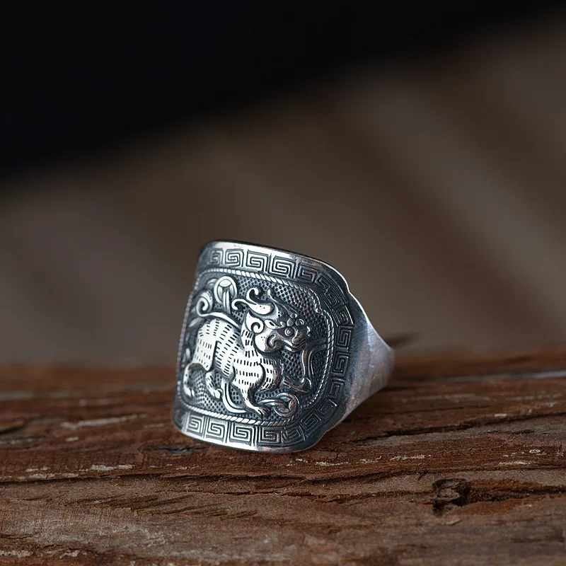 

wholesale male money fine silver S990 Thai silver restoring ancient ways ring process Men kirin totem silver ornament