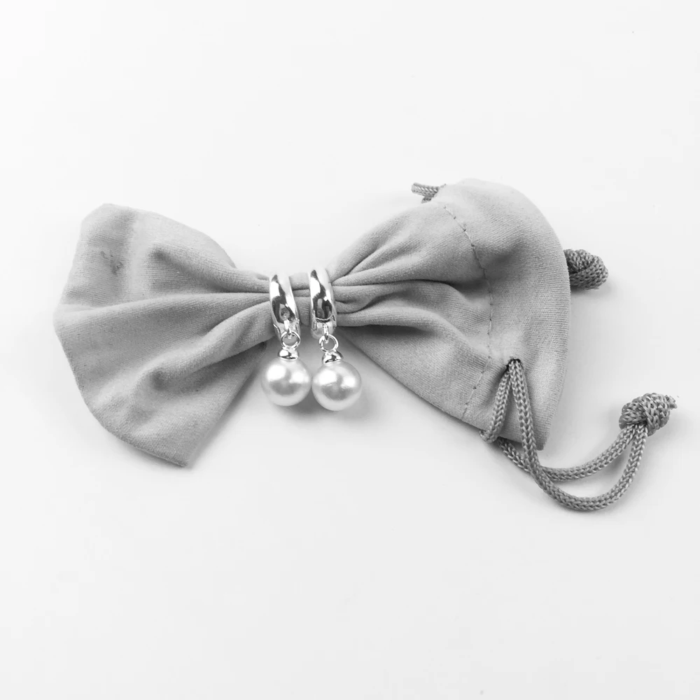 Серьги-кисточки женские из серебра 925 пробы с круглым лебедем и черной звездой |