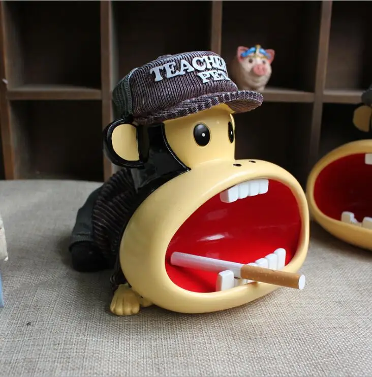

Creative Resin Ashtray Humor Monkey Ashtray Storage Box Desktop Decoration Cute Home Decorations Creative Birthday Gifts 05204