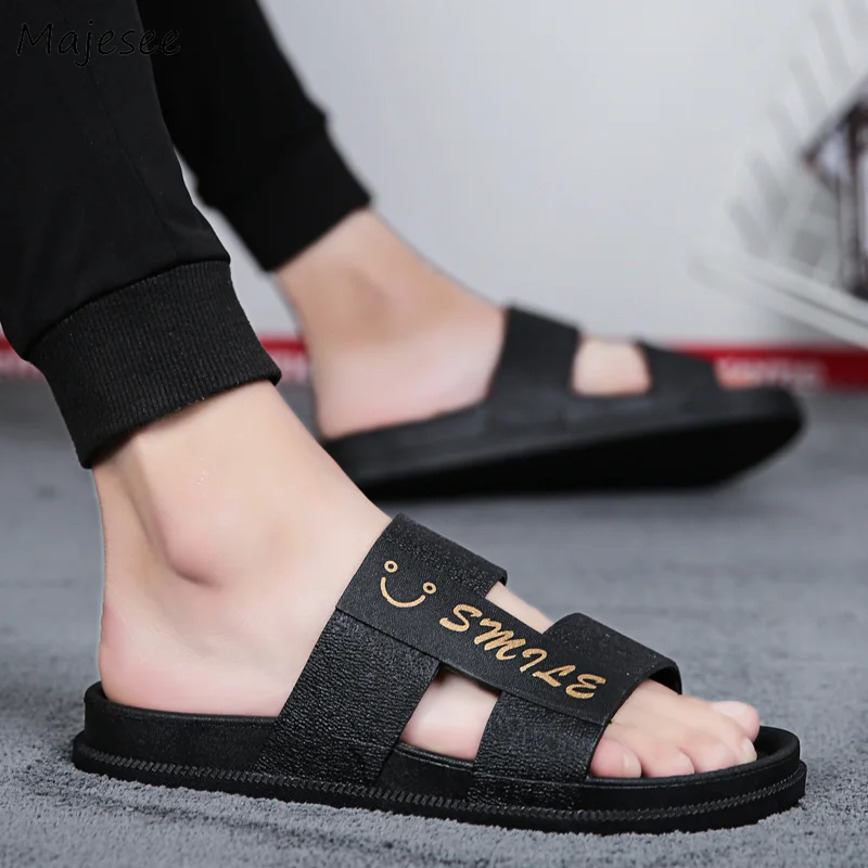 Мужские шлепанцы в Корейском стиле однотонные черные простые универсальные