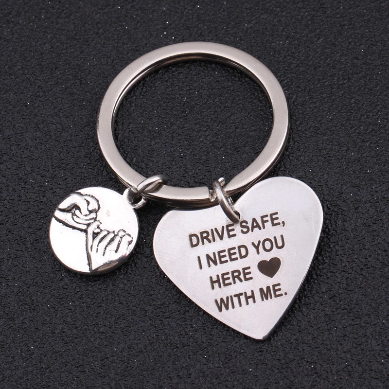 Брелок в виде сердца сейф для вождения мне нужно чтобы вы были здесь со мной