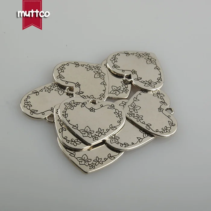 Оптовая продажа бирка из нержавеющей стали kirsite на заказ модная для собак в форме