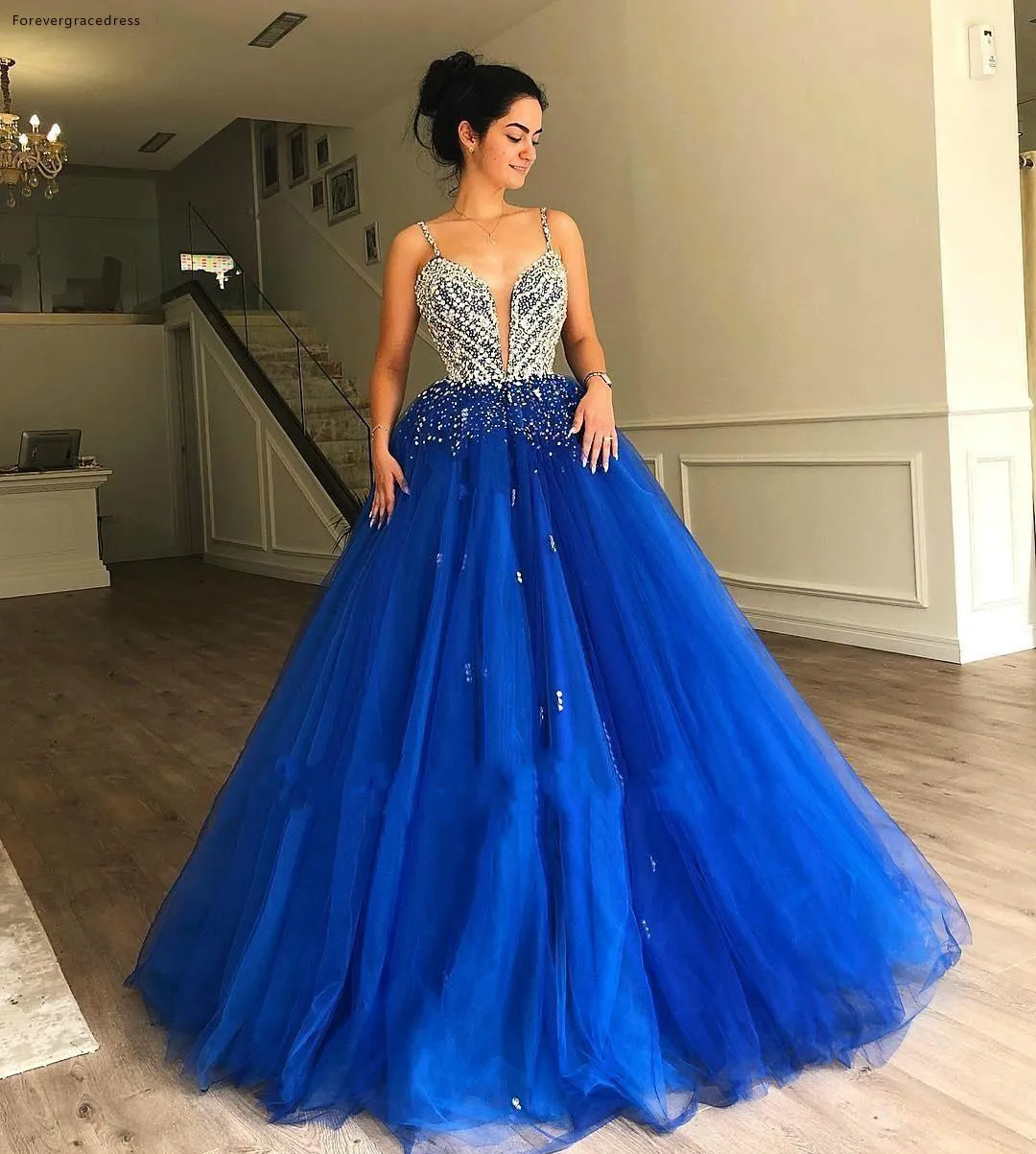 

Royal Blue Quinceanera Dresses 2019 Beadings Tulle Spaghetti Straps Sweet 16 Girls Prom Party Pageant Gowns Plus Size