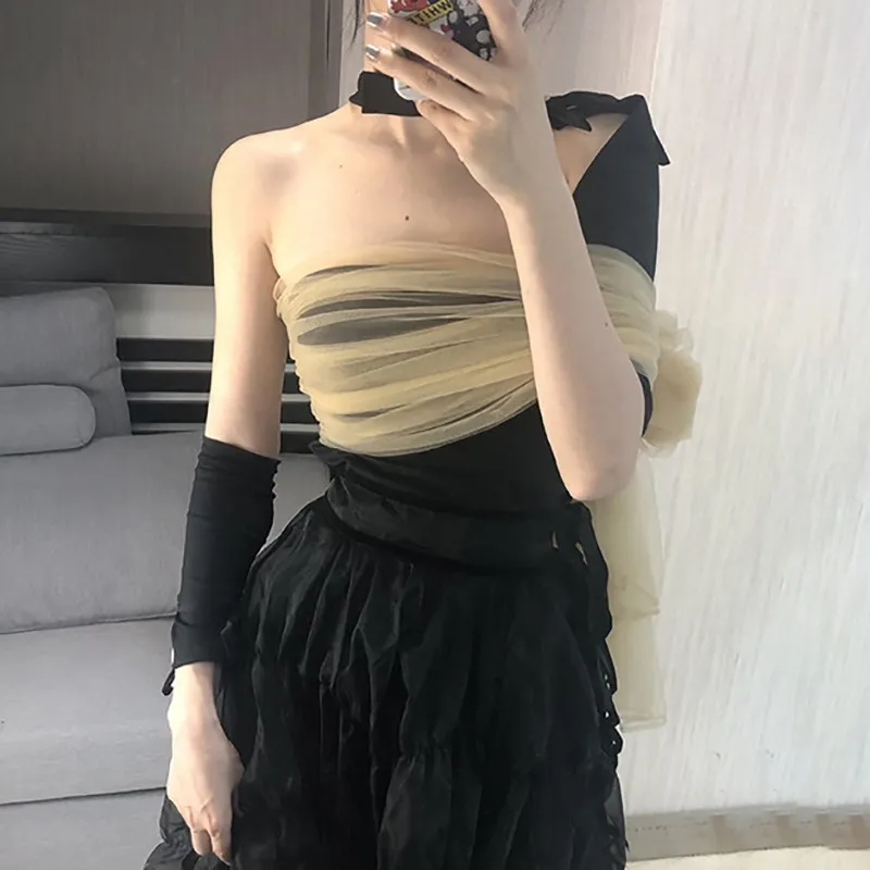 TWOTWINSTYLE летняя сетчатая Лоскутная Сексуальная футболка для женщин водолазка нерегулярные повязки Тонкий Топы Женская мода