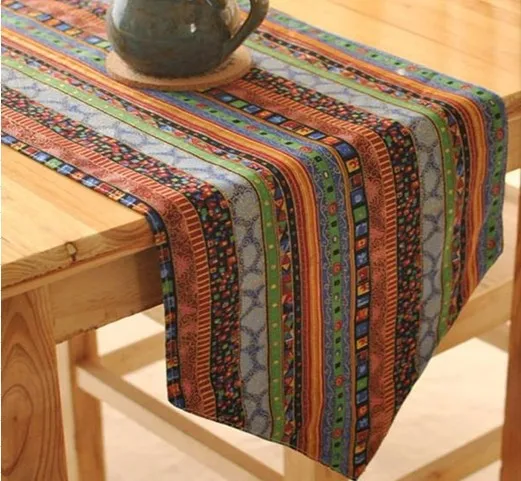 Настольная дорожка с вышивкой простой современный классический стиль Цветочная