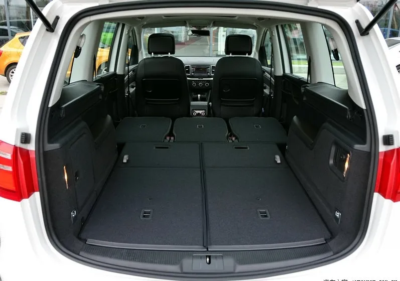 Хорошие коврики! Специальные коврики багажника для Volkswagen Sharan-2011 водонепроницаемые коврики для багажника для Sharan