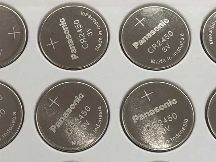 

20pcs/lot New Battery For Panasonic CR2450 3V CR 2450 Lithium Button Cell Battery Coin Batteries For Watches,clocks,hearing aids