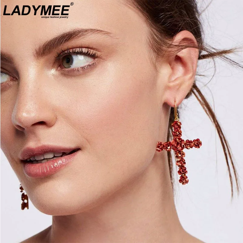 Ladymee модные Длинные Висячие серьги для Для женщин Pendientes элегантный розы крест