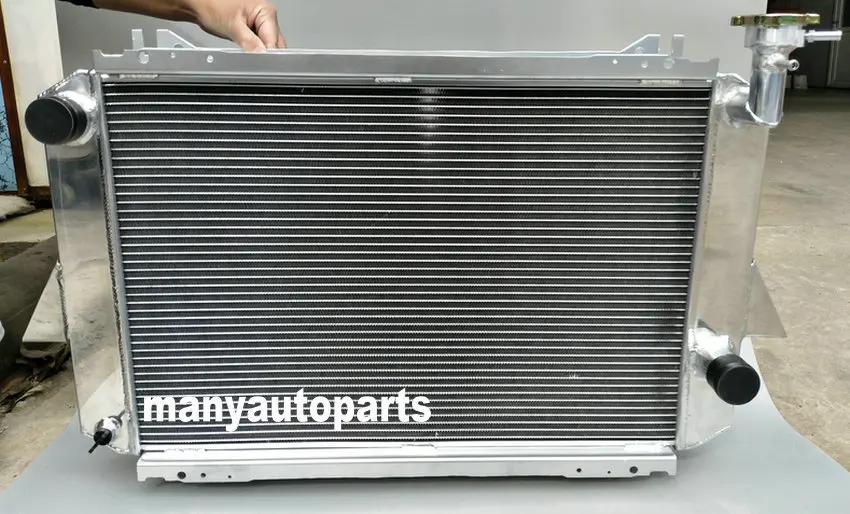 Алюминиевый радиатор и два вентилятора для Nissan Patrol 4.0L MQ Petrol 1980-1987 MT 1981 198819831984198568887