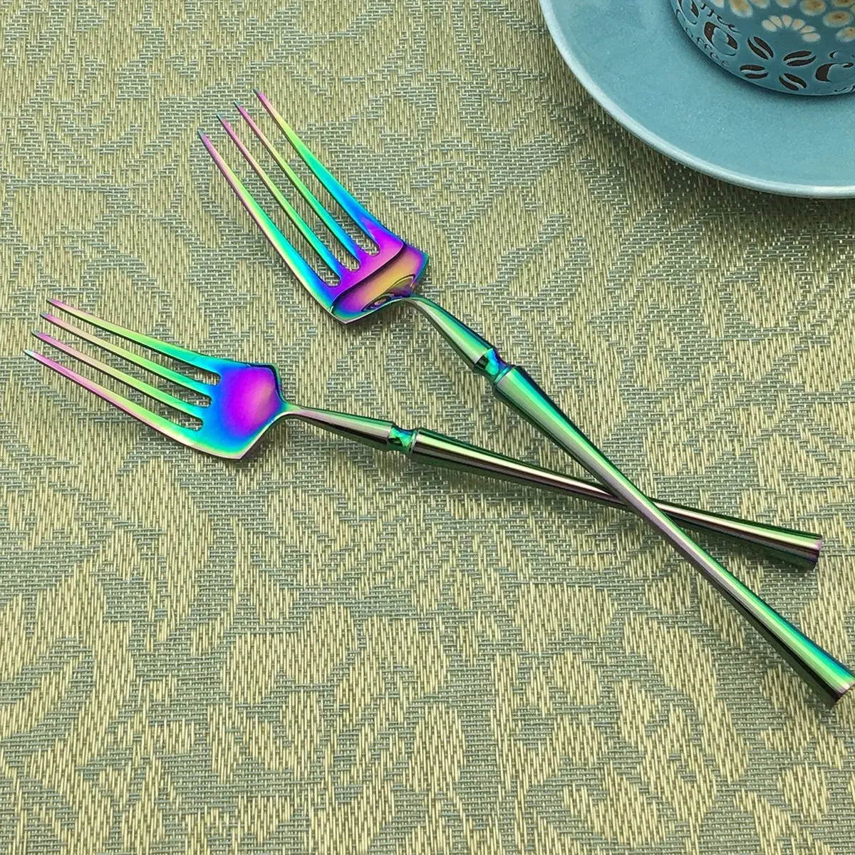 Уникальный 4/5/6 шт. Радужный набор серебряных приборов 18/10 Нержавеющая сталь посуда Радужный Набор посуды набор Десертная Вилка чайная ложка