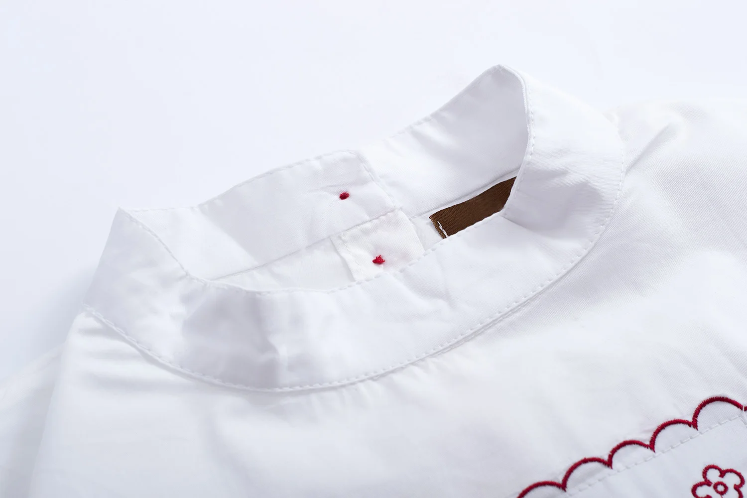 2018 сладкий Стиль Для женщин белая блузка с длинными рукавами героями