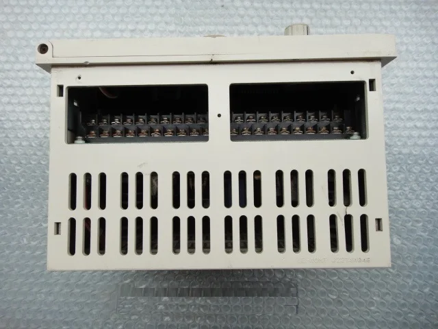 337120 Q01 PN19704 используется в хорошем состоянии|Контроллер двигателя| |