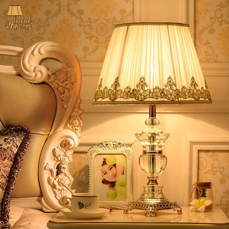 Европейские креативные настольные лампы прозрачная Хрустальная лампа с