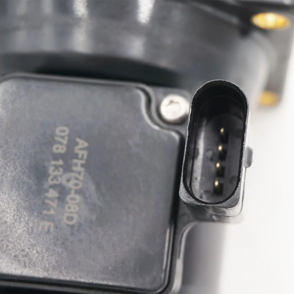 Датчик воздушной массы Hitachi для Audi A4 A6 Volkswagen Passat 1999 2000 2001 2002 05 078133471E