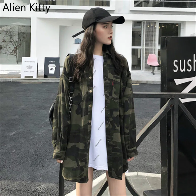 Женская Асимметричная камуфляжная куртка Alien Kitty свободная уличная одежда с
