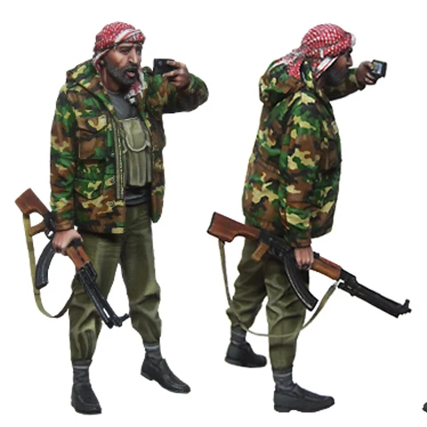 1/35 масштаб Неокрашенная полимерная фигурка арабский Rebel съемка домашнее видео GK