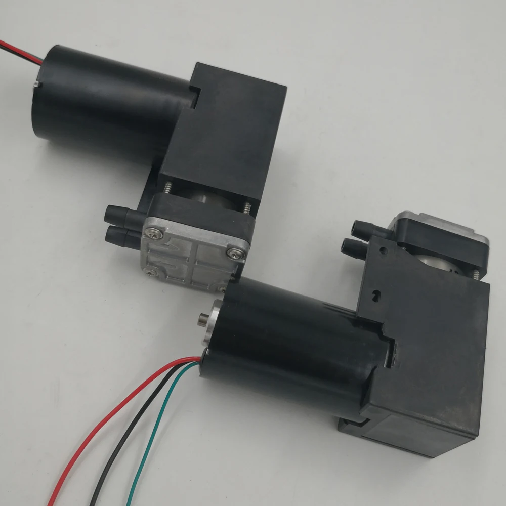 Бесщеточный поршневой структуры косметический контейнер с дозатором 12 V всасывающий воздушный насос