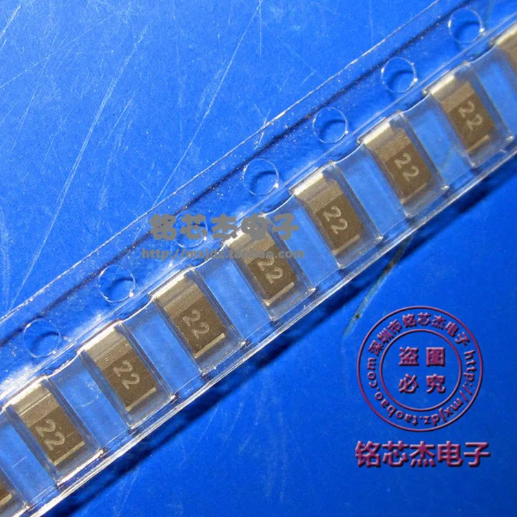 

Free shipping 100PCS Original Schottky diode FM220-M chip diode MAKING:22 20V 2A 1206 NEW IC