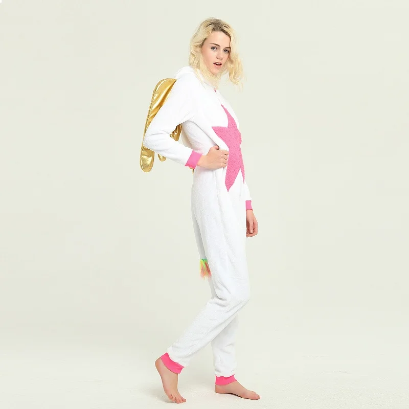 Новый 2018 золотые крылья Единорог Onesie для мужчин женщин аниме Стич Лило Пижама
