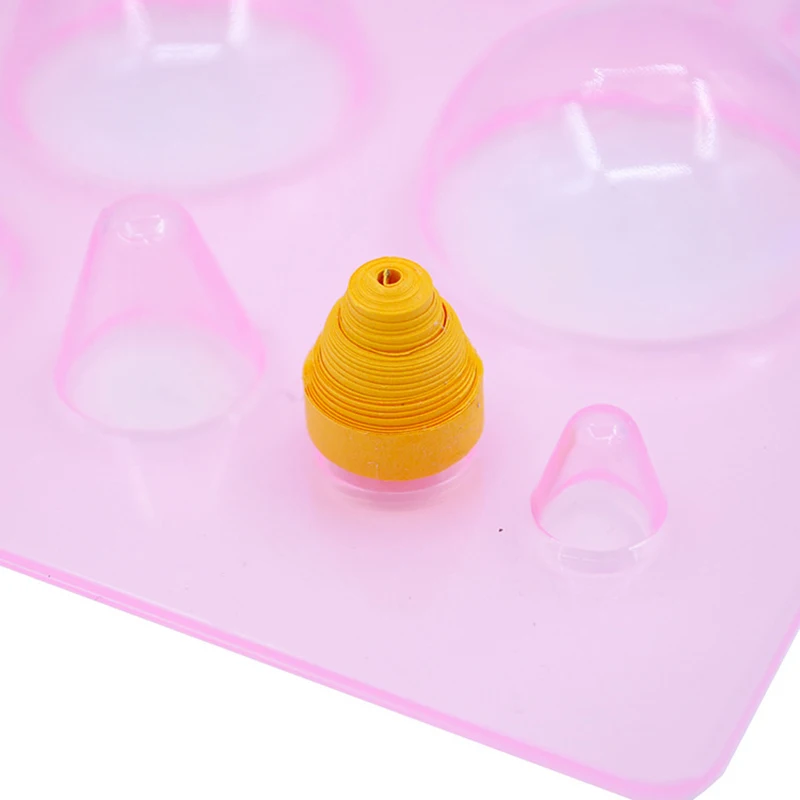 

Plastic Quilling Paper Mold Half Ball Domes Scrapbook Decoration DIY Papers Craft 12.5x18.5 Artwork Papercraft Tool Color Random
