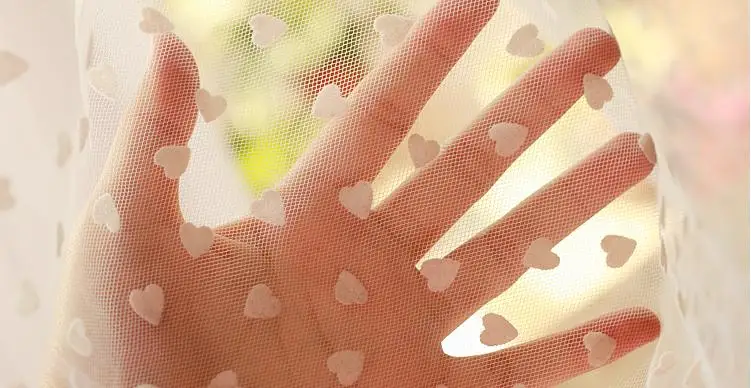 Бесплатная доставка в форме сердца чистая идиллическая белая марля кружевной