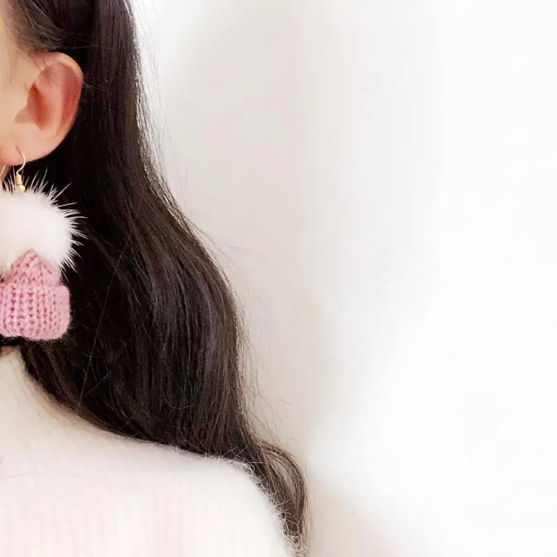 1 пара Новинка Для женщин Симпатичные Нечеткие Бал серьги мягкая зимняя вязаная