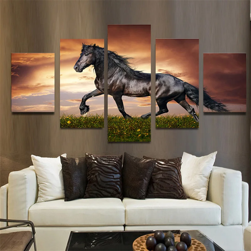 Free shipping 2017 New Style Frameless painting Black Stallion canvas wall art 5 panel for bedroom living room home decor | Дом и сад