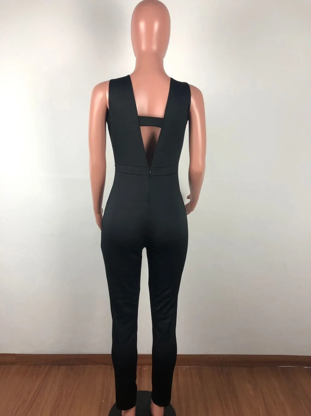 

Deep V Neck Rhinestone Black And White Patchwork Sleeveless Women Sexy Jumpsuits Women Rompers Bodysuits