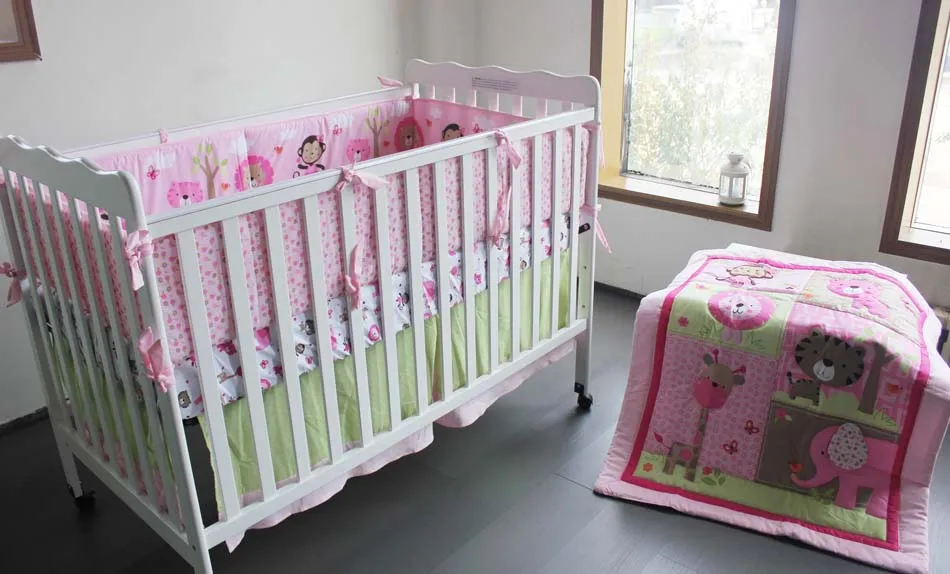 Комплект постельного белья с вышивкой для детской кроватки детские Детский