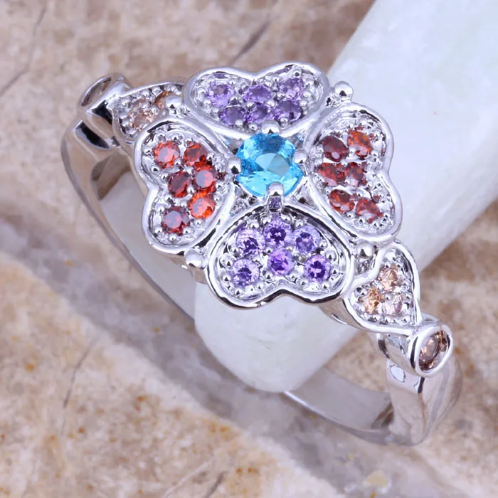 Изысканное многоцветное посеребренное кольцо в стиле ретро с цветами размеры 6 / 8