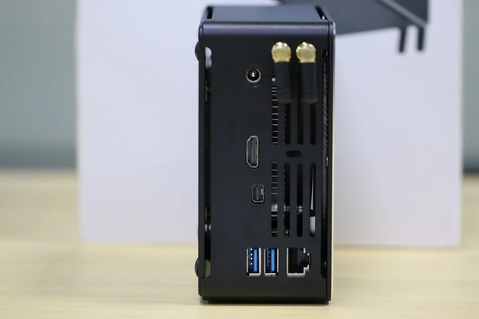 Причастником игровой компьютер DDR4 Intel i9 8950HK i7 8750H i5 6 Core 12 потоков 12 м кэш 14 нм Nuc Мини ПК Win10 HDMI AC WiFi BT