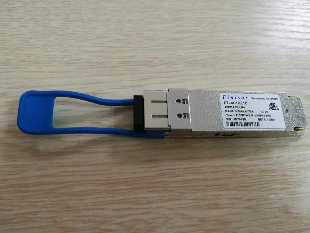 

FINISAR FTL4C1QE1C 40GBASE-LR4 QSFP 40G LR4 1310NM 10 км волоконно-оптический трансивер