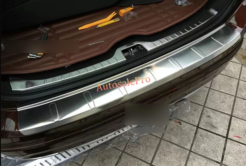 Защитная накладка из нержавеющей стали для внешнего заднего бампера Накладка